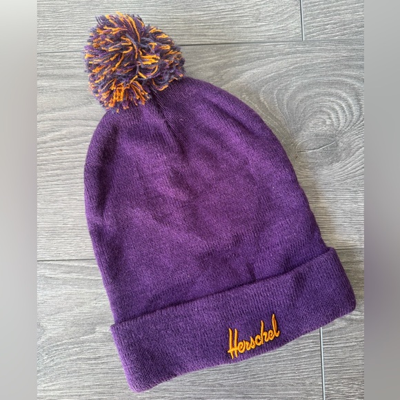 Herschel Supply Co Beanie Hat Bonnet Tuque Hiver Winter Purple Orange - Picture 1 of 3